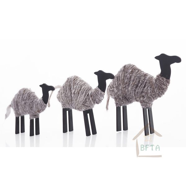 Woven Sheep Wool Camels Set