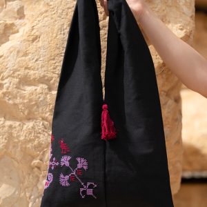 Al Tayr Tote Bag